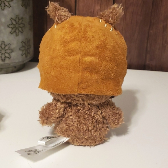 Funko Galactic Plushies Star Wars Wicket Plush - Picture 2 of 3